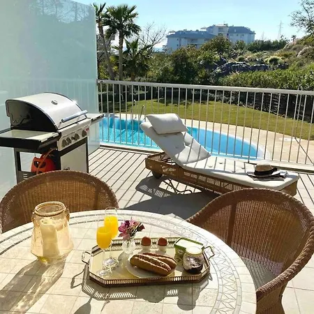 Higueronrentals South Views Apartment
